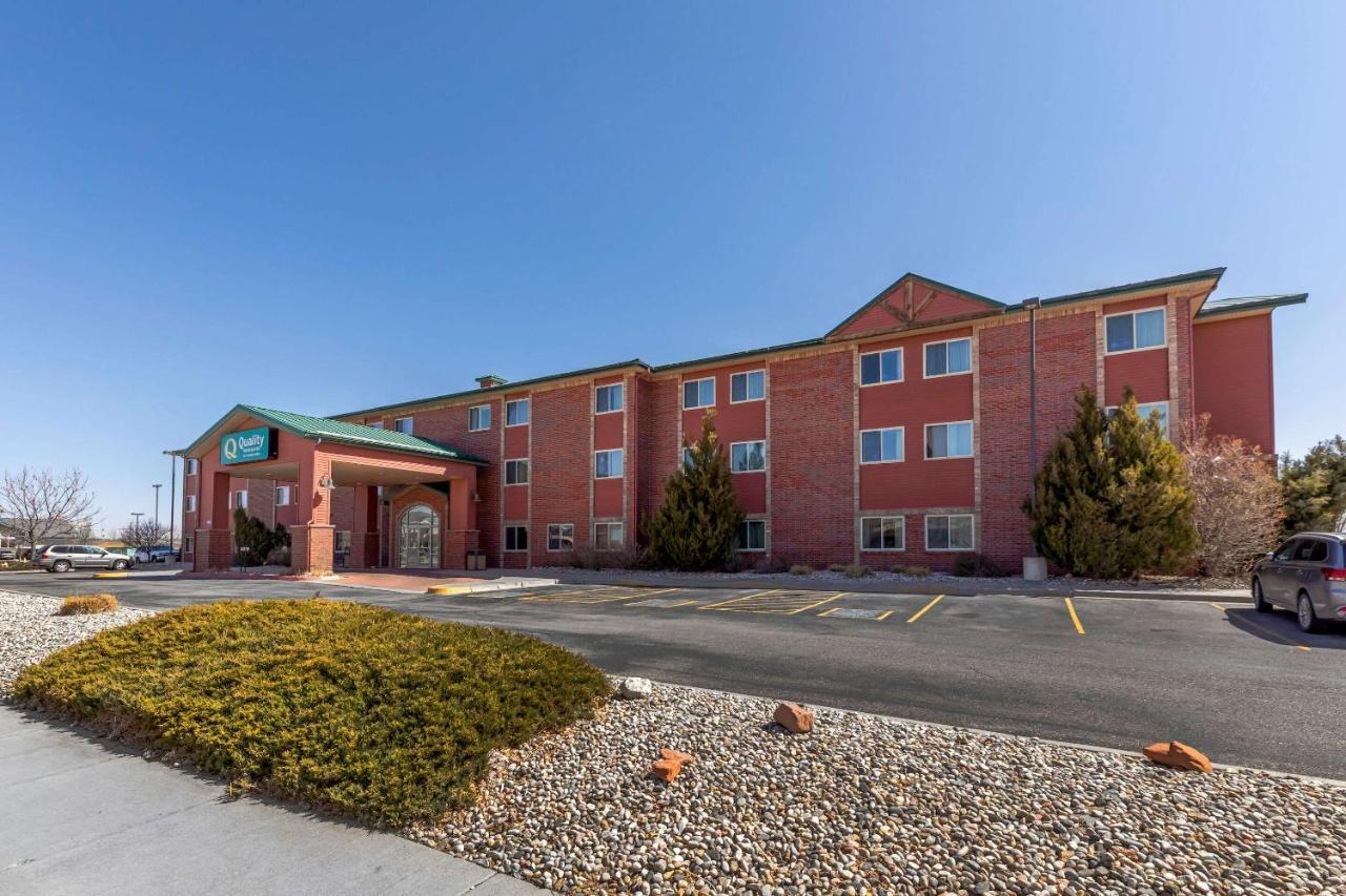 Quality Inn & Suites Wellington - Fort Collins Exteriör bild