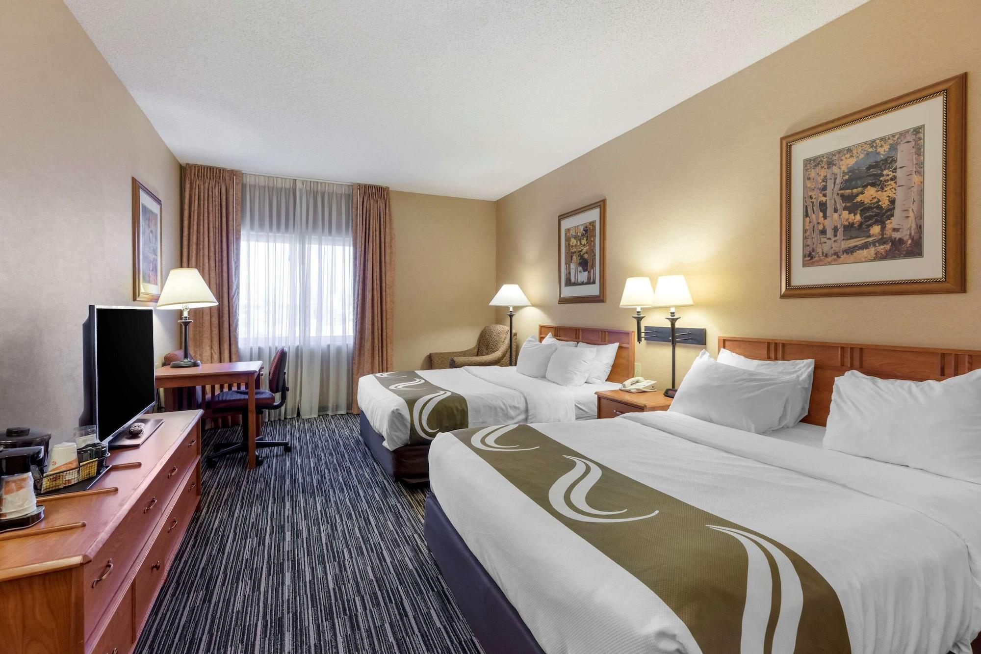 Quality Inn & Suites Wellington - Fort Collins Exteriör bild